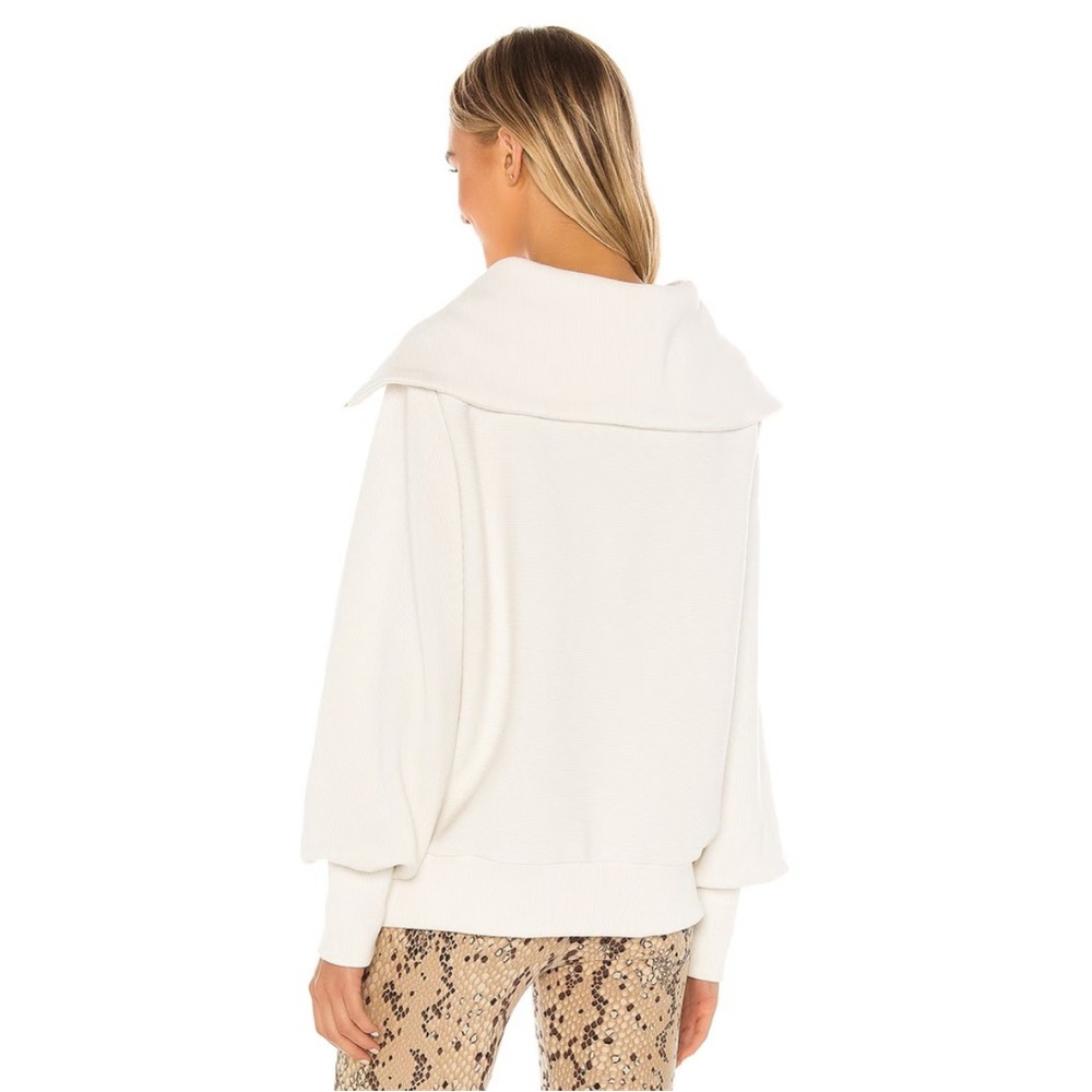 Varley Vine Off-White Sweater - Oversized! - Picture 2 of 8